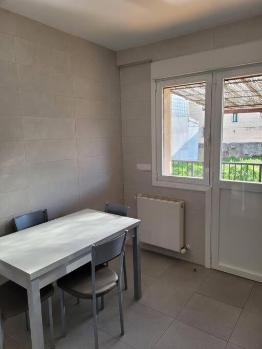 Casa Julio, Bonita Casa Comoda Y Espaciosa, Totalmente Reformada Con Terraza Y Jardin Privado Riezu Екстер'єр фото