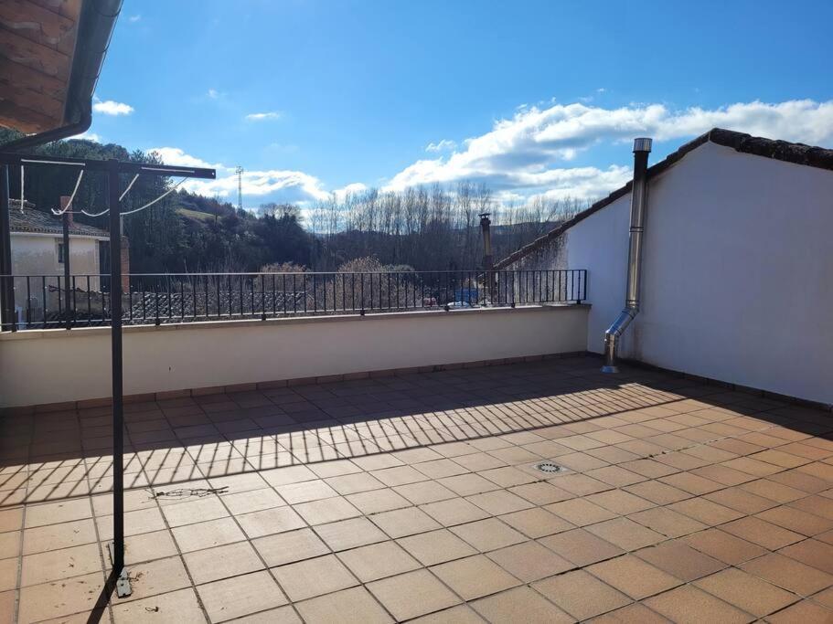 Casa Julio, Bonita Casa Comoda Y Espaciosa, Totalmente Reformada Con Terraza Y Jardin Privado Riezu Екстер'єр фото